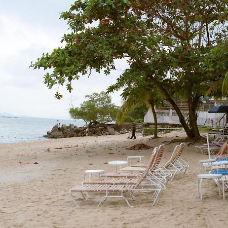 17 Jazz Sweet Beachfront Resort Tanjung Bungah  Exterior photo