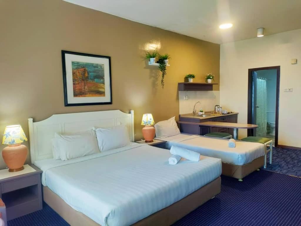 17 Jazz Sweet Beachfront Resort Tanjung Bungah  Exterior photo